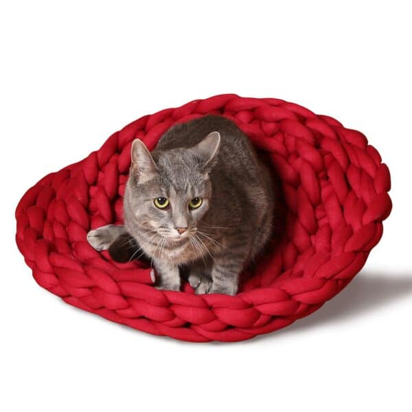 knitted pet bed red