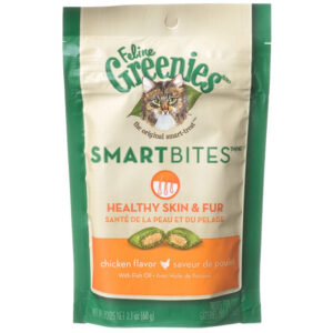 gr10141m__1-300x300 Greenies SmartBites Healthy Skin and Fur Cat Treats Chicken Flavor / 8.4 oz (4 x 2.1 oz) Greenies SmartBites Healthy Skin and Fur Cat Treats Chicken Flavor